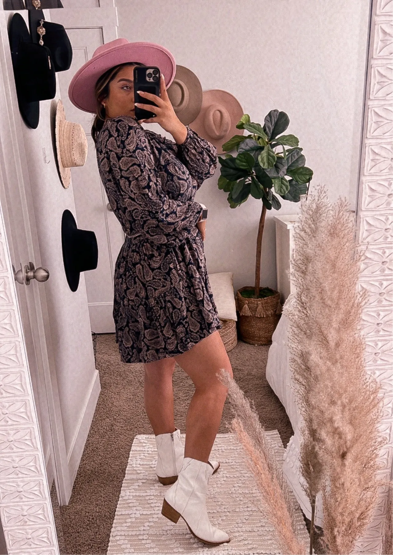 blank note cowgirl booties